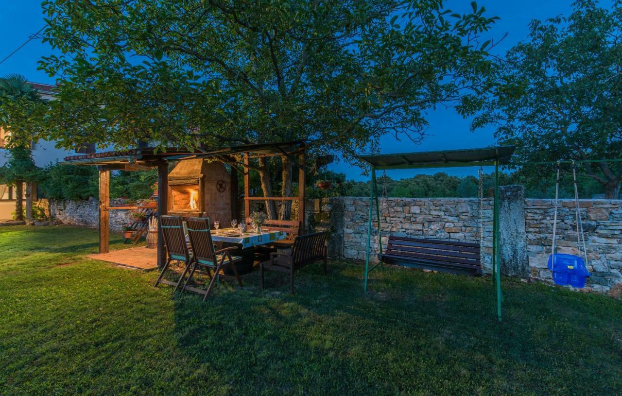 Vila Stancija Roza Svetvinčenat Exteriér fotografie
